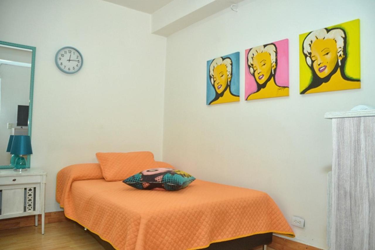 Hostal Y Spa Calle Doce Medellín Exteriör bild